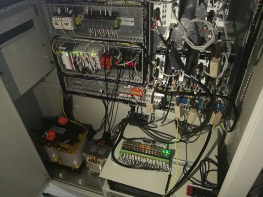 赤峰成型模具廠家電話號(hào)碼-第1張圖片