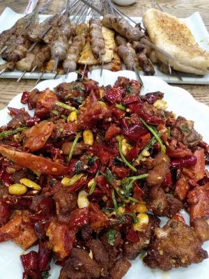 赤峰均福燒烤電話號(hào)碼多少-第1張圖片