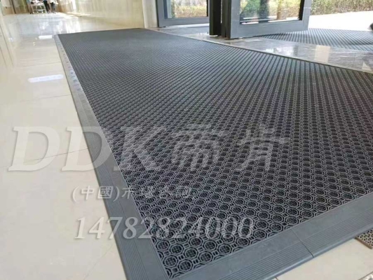 赤峰塑膠地磚批發(fā)市場電話號碼-第1張圖片