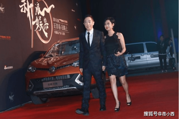 赤峰傲都發(fā)型設(shè)計(jì)店電話號碼-第1張圖片