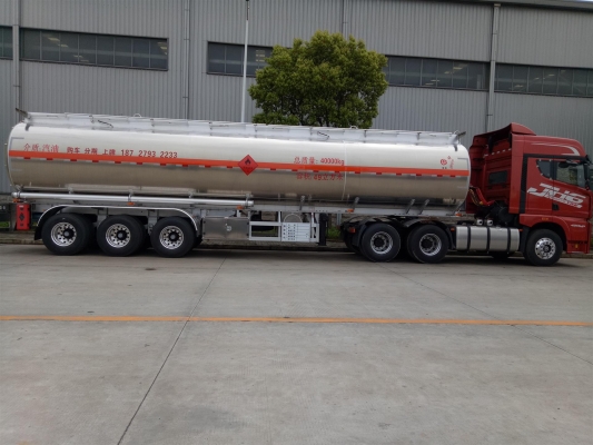 赤峰油灌車租賃電話多少號(hào)-第1張圖片