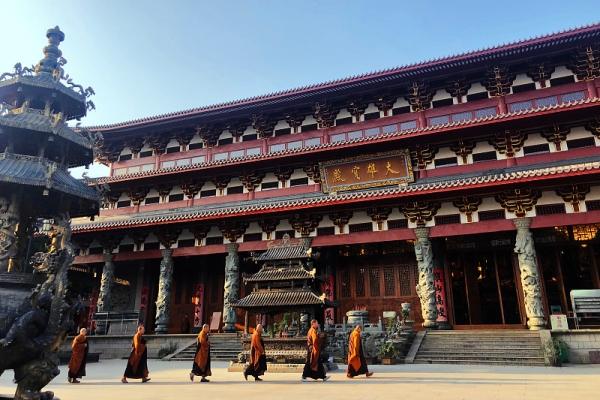 赤峰萬(wàn)佛寺廟地址查詢(xún)電話號(hào)碼-第1張圖片