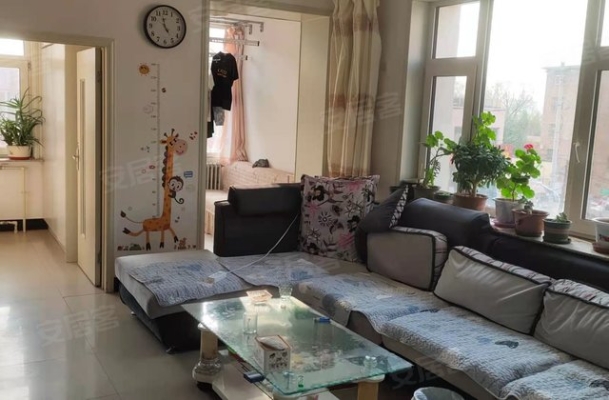 赤峰陽臺出租電話多少錢啊-第1張圖片