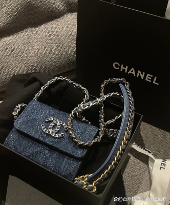 赤峰回收二手包包電話號(hào)碼-第1張圖片