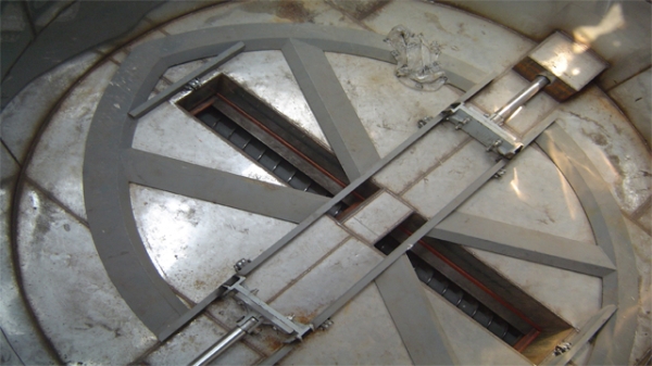 赤峰液壓滑架加工廠電話號碼-第1張圖片