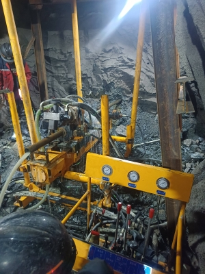 赤峰東郊老鉆機(jī)廠電話號(hào)碼查詢-第1張圖片