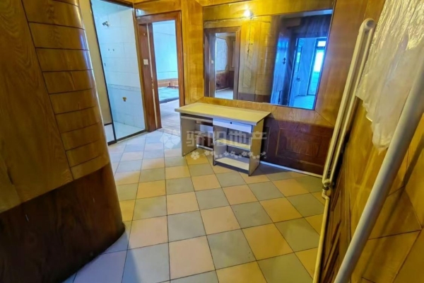 赤峰市頭道街賣房電話號(hào)碼-第1張圖片