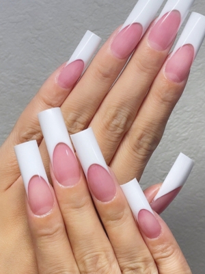 赤峰市美甲師學(xué)院電話號碼-第1張圖片