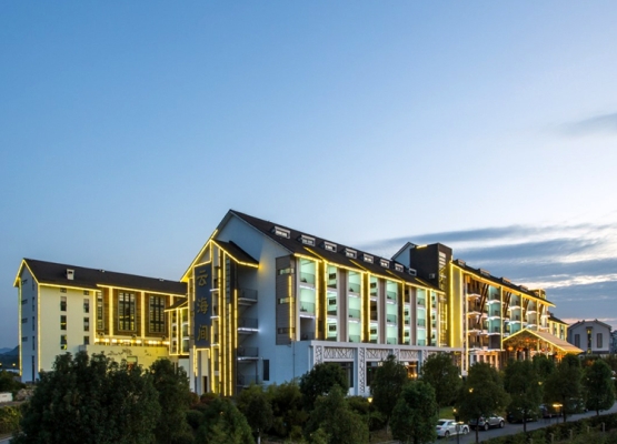 赤峰云海商務(wù)酒店電話號碼-第1張圖片