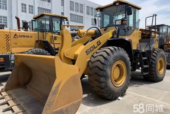 赤峰裝載機租賃商電話號碼查詢-第1張圖片