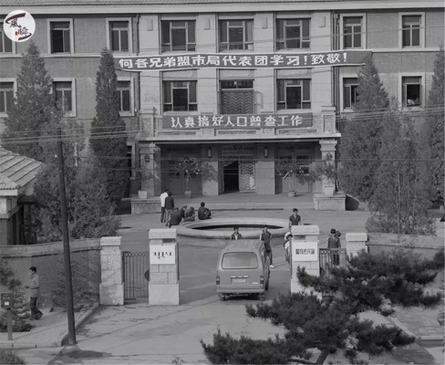 赤峰市嘉宏賓館的電話號碼-第1張圖片