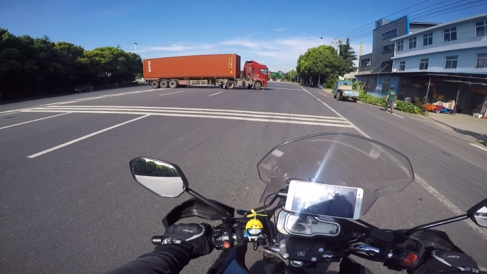 赤峰摩旅小哥電話號(hào)碼多少號(hào)-第1張圖片