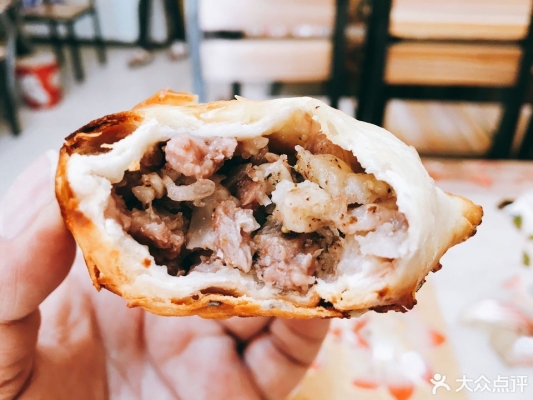 赤峰松山區(qū)菜包子店電話號碼-第1張圖片