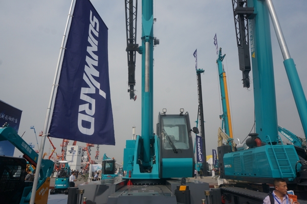 赤峰智能起重機(jī)廠家電話號(hào)碼-第1張圖片