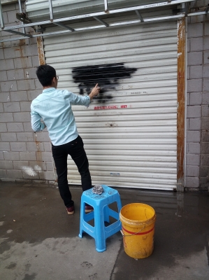 赤峰市修卷簾門電話號碼-第1張圖片