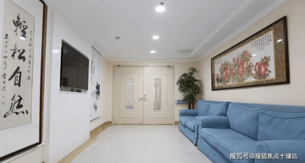 赤峰眉釘穿孔醫(yī)院地址電話號碼-第1張圖片