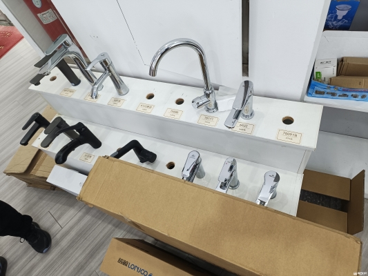 赤峰老銅匠五金衛(wèi)浴電話號碼-第1張圖片