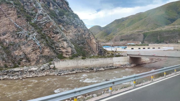 蔚縣到赤峰的大巴車電話號碼-第1張圖片