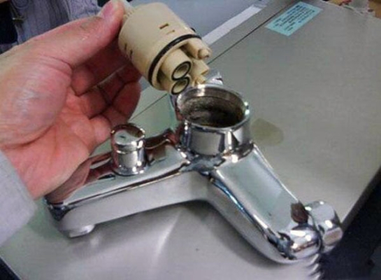 赤峰修水龍頭電話號碼多少-第1張圖片