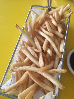 赤峰萬達炸雞店電話地址查詢-第1張圖片