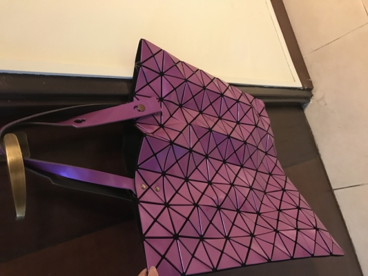 赤峰回收名牌包包電話號碼查詢-第1張圖片