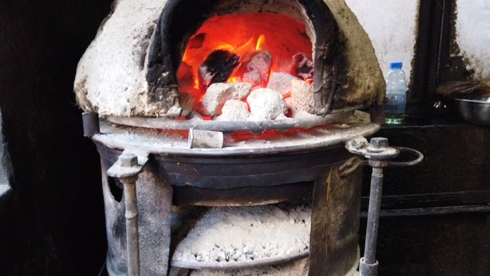 赤峰二道街吊爐燒餅電話號(hào)碼-第1張圖片