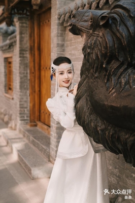 赤峰市蒙古袍寫真店電話號碼-第1張圖片