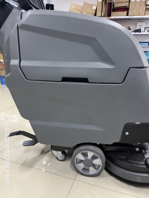 赤峰工廠手推式洗地機(jī)維修電話號碼-第1張圖片