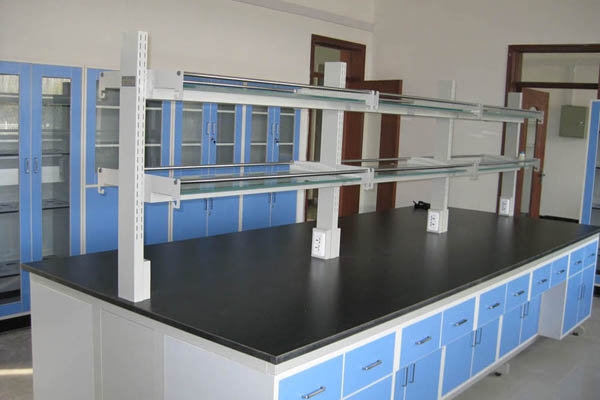 赤峰中央實(shí)驗(yàn)臺(tái)廠家電話號(hào)碼-第1張圖片