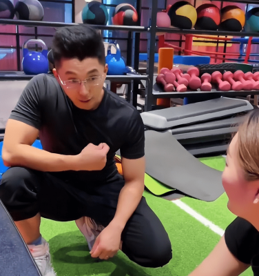 赤峰小偉探房電話號碼查詢-第1張圖片