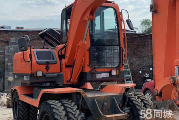 赤峰挖掘機(jī)出租電話號碼查詢-第1張圖片