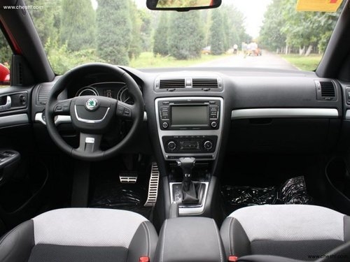 赤峰內飾保養(yǎng)電話多少號碼-第1張圖片