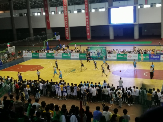 赤峰八中籃球館電話號碼-第1張圖片