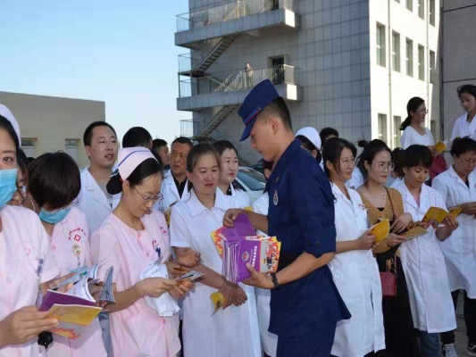 赤峰市醫(yī)院客服咨詢電話是多少-第1張圖片