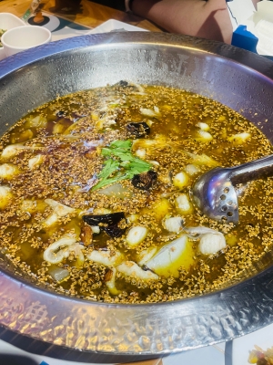 麻辣香鍋赤峰紅山路店電話地址-第1張圖片