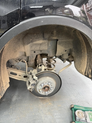 赤峰更換油封電話多少啊-第1張圖片