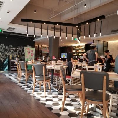 赤峰必勝客紅寶店電話號碼-第1張圖片