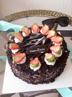 赤峰傳統(tǒng)蛋糕店電話號(hào)碼查詢-第1張圖片