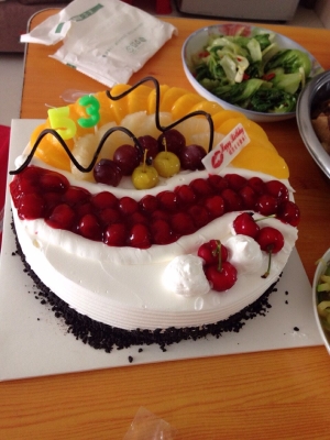 赤峰極簡(jiǎn)奶油蛋糕店電話號(hào)碼-第1張圖片