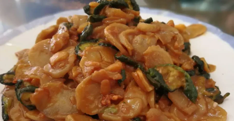 赤峰市土豆干飯店電話地址查詢-第1張圖片