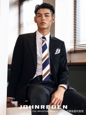 赤峰哪有好的西服賣(mài)啊電話(huà)號(hào)碼-第1張圖片