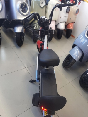 赤峰雅迪電動(dòng)車(chē)售后電話(huà)號(hào)碼-第1張圖片