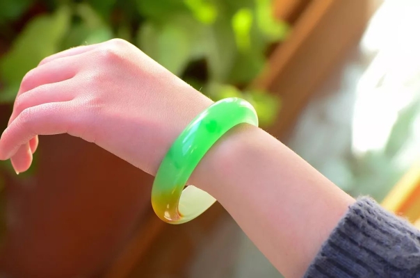 赤峰摘玉鐲子的地方電話是多少-第1張圖片