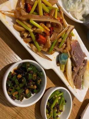 赤峰文博餃子館地址電話號碼-第1張圖片