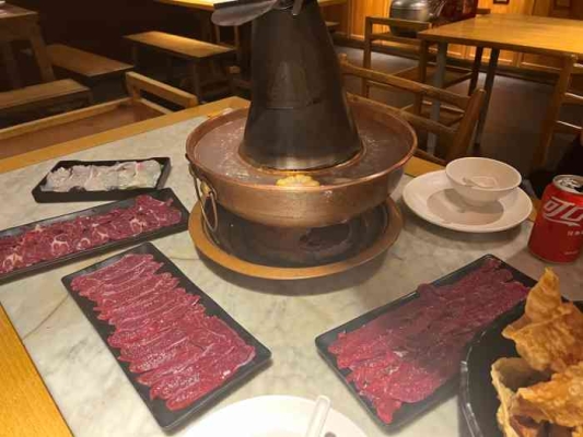 赤峰燉牛骨頭團(tuán)購(gòu)店電話地址-第1張圖片