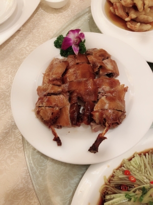 蘭軒酒店赤峰店電話號(hào)碼多少-第1張圖片