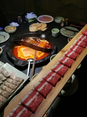 赤峰溶洞火鍋店電話號碼多少-第1張圖片