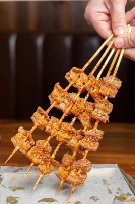 赤峰紅山區(qū)平價(jià)燒烤電話號(hào)碼-第1張圖片