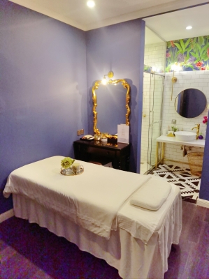 赤峰伊顏美容院地址電話號碼-第1張圖片