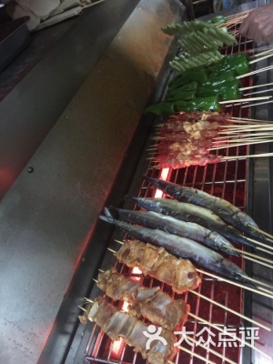 赤峰市老頭燒烤店電話號(hào)碼-第1張圖片